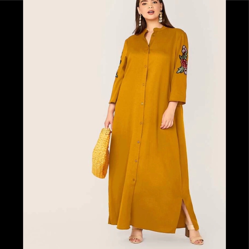 Super cute long dress!